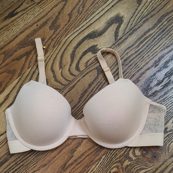 Lively Cream All-Day T-Shirt Bra Bra Size 32C - Picture 1 of 7